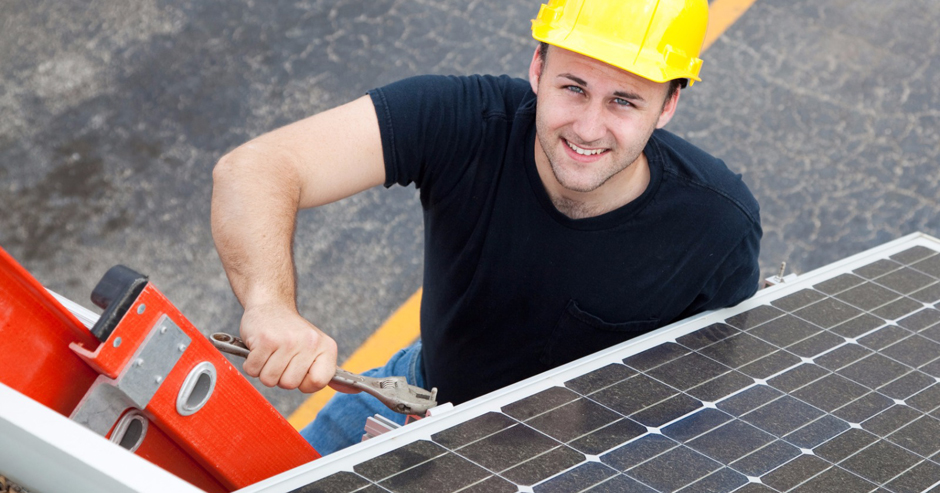 Gutter Repair technician Los Angeles CA